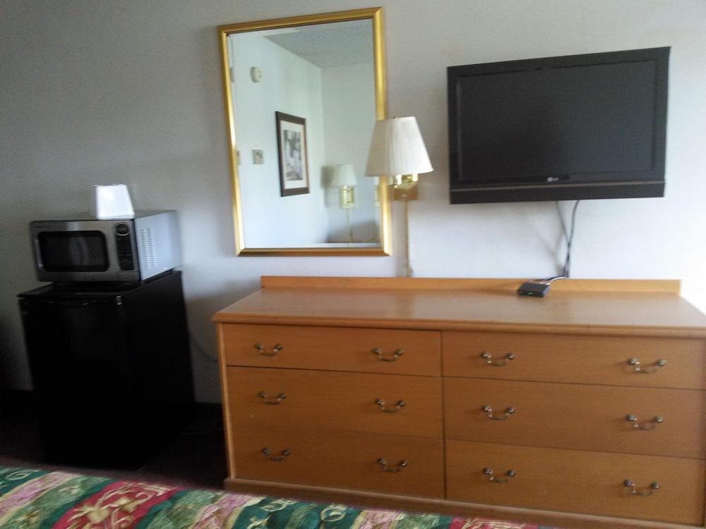 Yakima Valley Inn Екстер'єр фото