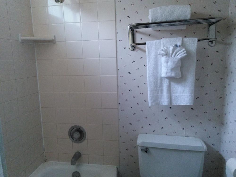 Yakima Valley Inn Екстер'єр фото