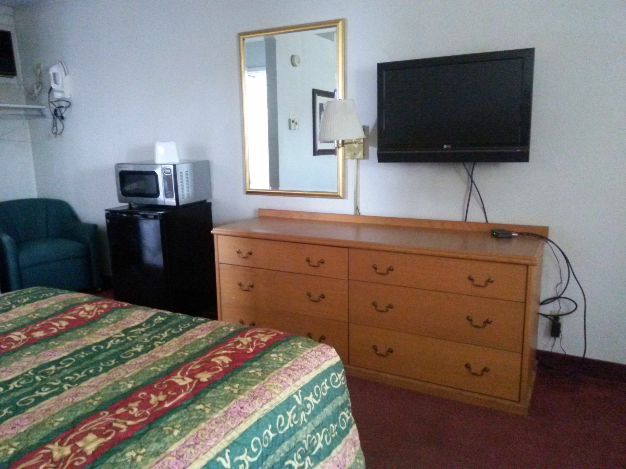Yakima Valley Inn Екстер'єр фото